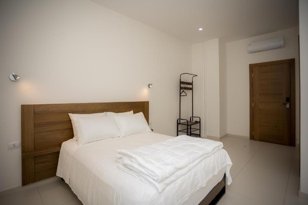 Sky Hotel Shkodër Dış mekan fotoğraf