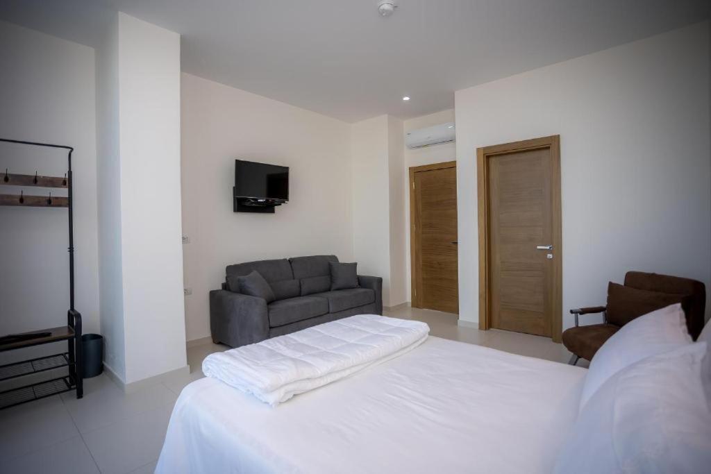 Sky Hotel Shkodër Dış mekan fotoğraf